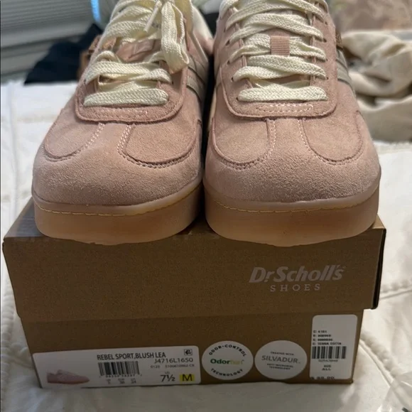 Dr. Scholl's Blush Lace-Up Sneakers - Picture 2 of 4